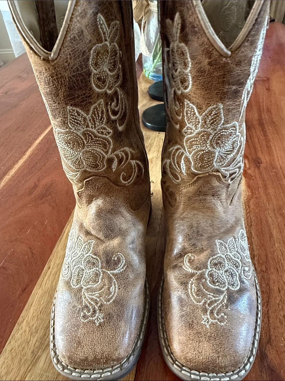 Brown Embroidered Leather Cowboy Boots